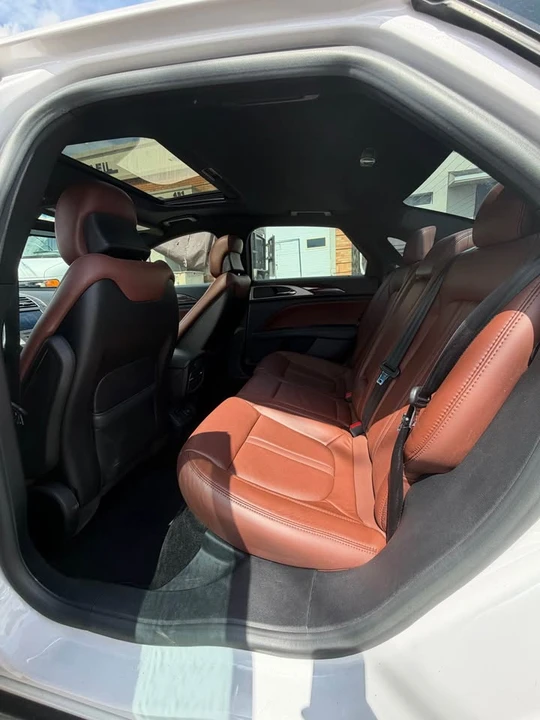 2017 Lincoln MKZ - Image 8 of 13