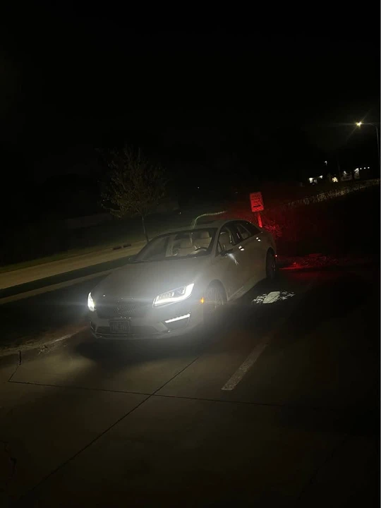 2017 Lincoln MKZ - Image 11 of 12