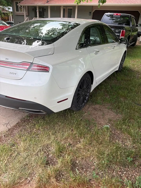 2017 Lincoln MKZ - Image 6 of 12