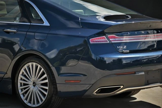 2017 Lincoln MKZ - Image 8 of 21