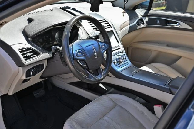 2017 Lincoln MKZ - Image 16 of 21