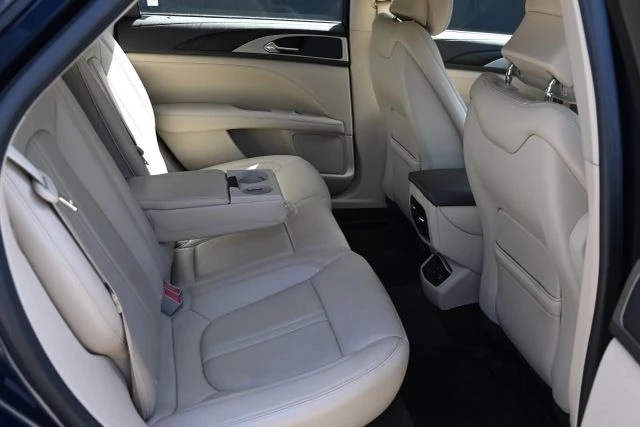 2017 Lincoln MKZ - Image 20 of 21