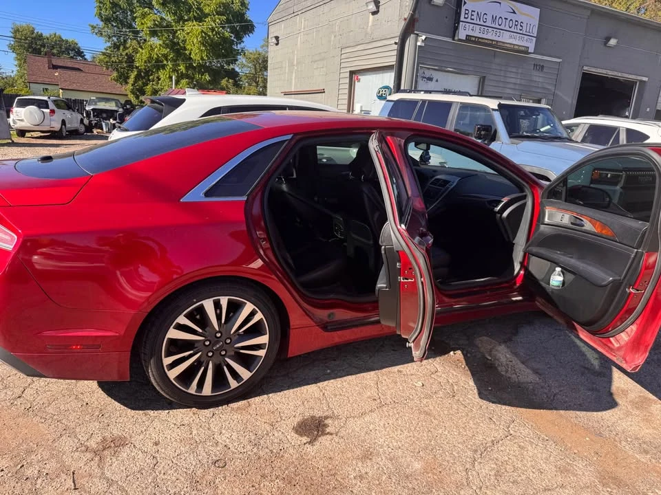 2017 Lincoln MKZ - Image 10 of 13
