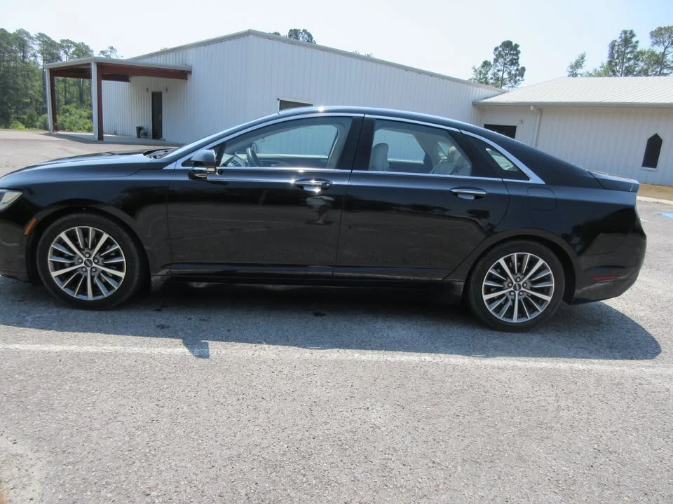 2017 Lincoln MKZ - Image 8 of 12