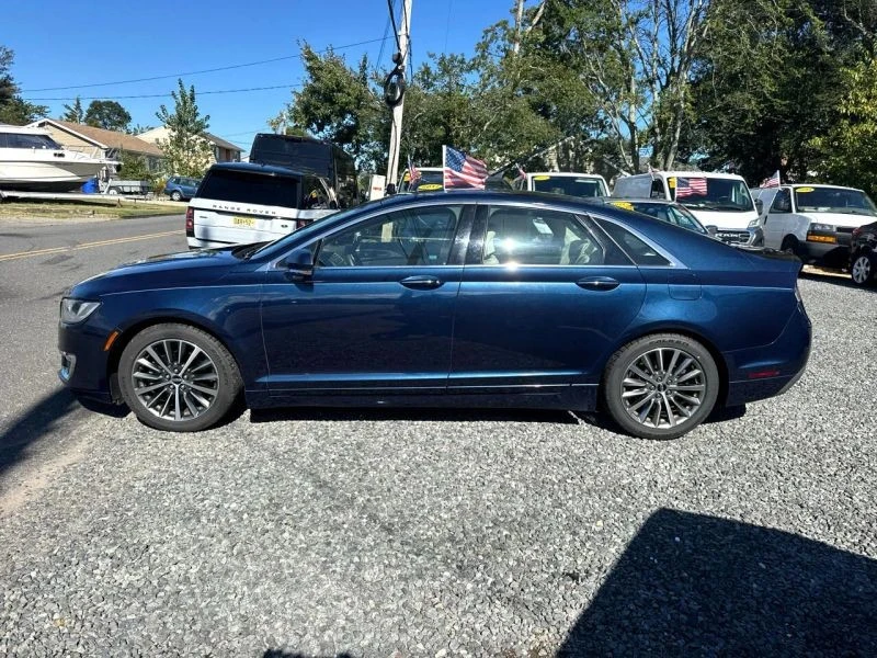 2017 Lincoln MKZ - Image 4 of 12