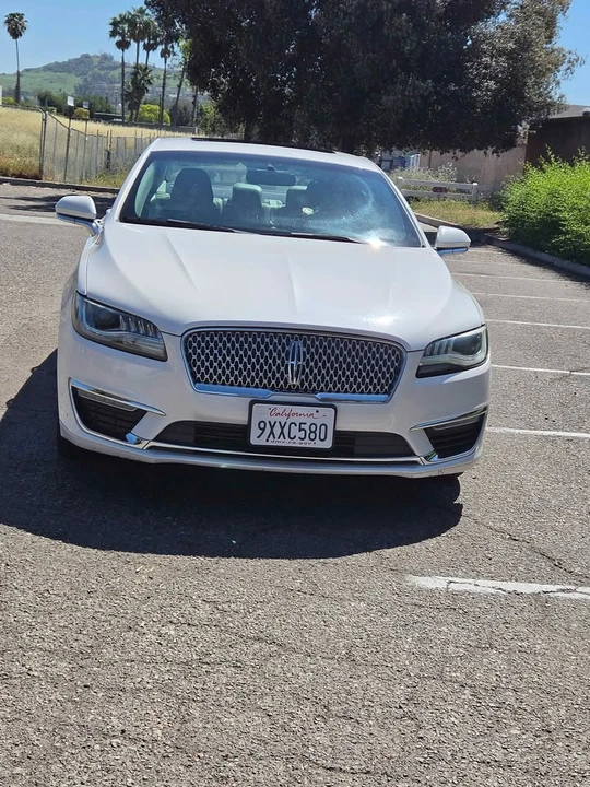 2017 Lincoln MKZ - Image 5 of 17