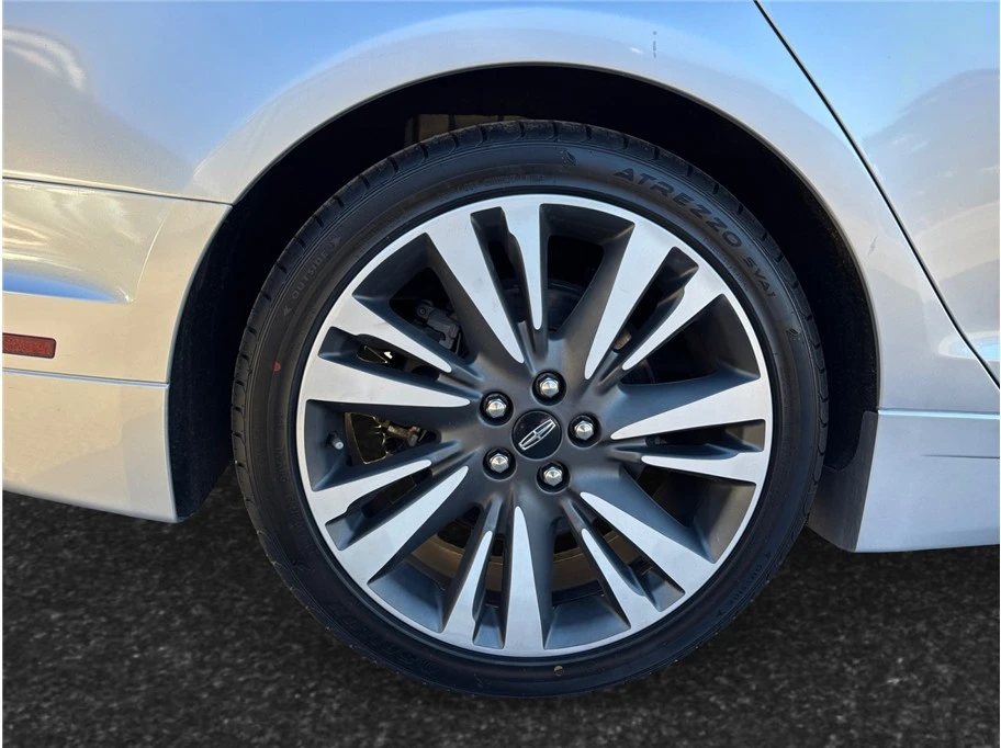 2017 Lincoln MKZ - Image 15 of 21
