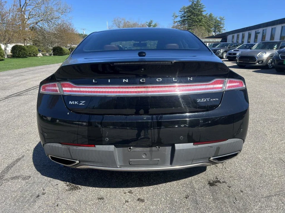 2017 Lincoln MKZ - Image 4 of 12