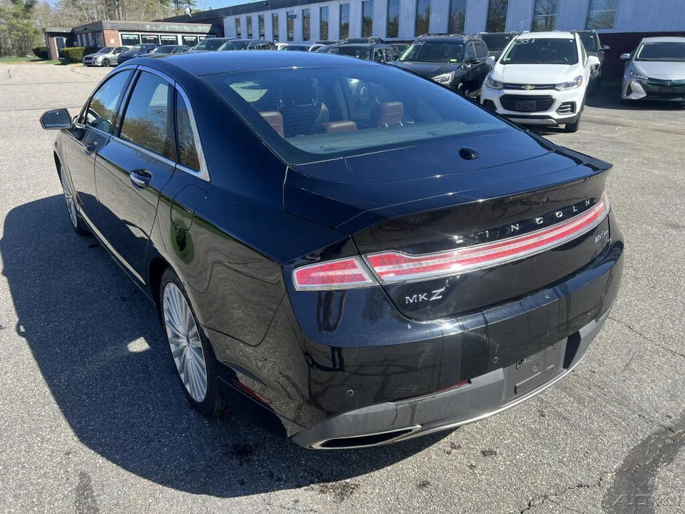 2017 Lincoln MKZ - Image 7 of 12