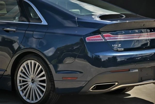 2017 Lincoln MKZ - Image 8 of 21