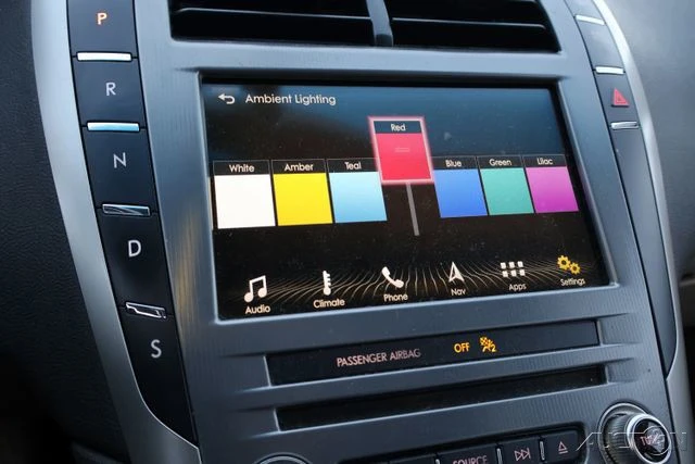 2017 Lincoln MKZ - Image 18 of 18
