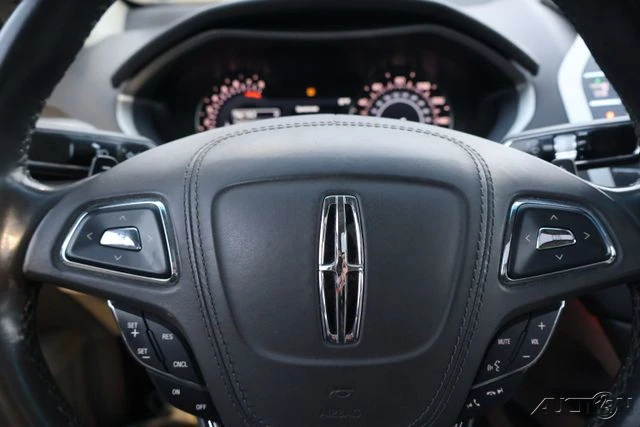 2017 Lincoln MKZ - Image 15 of 18