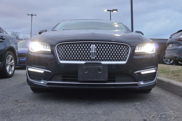 2017 Lincoln MKZ - Image 4 of 18