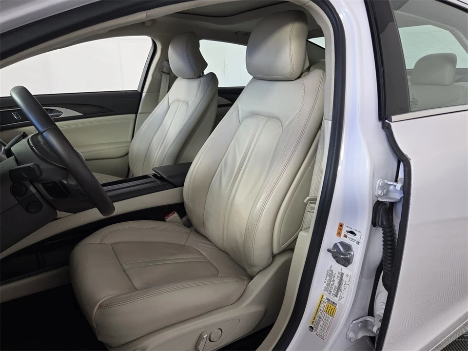 2017 Lincoln MKZ - Image 6 of 21