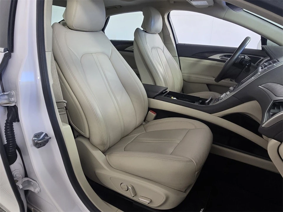 2017 Lincoln MKZ - Image 15 of 21
