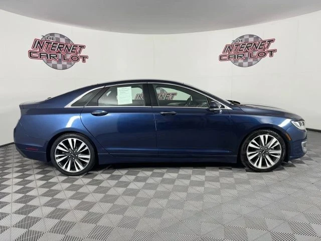 2017 Lincoln MKZ - Image 8 of 12