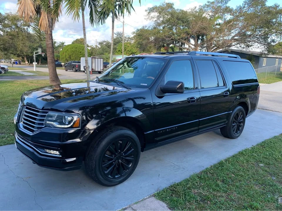 2017 Lincoln Navigator 3rd Gen - Image 4 of 4