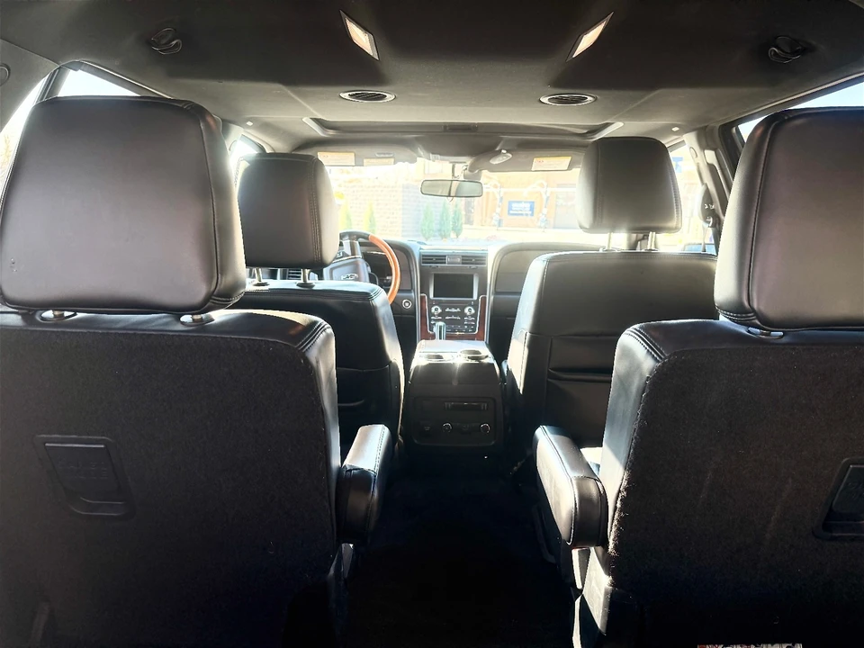 2017 Lincoln Navigator 3rd Gen - Image 13 of 13