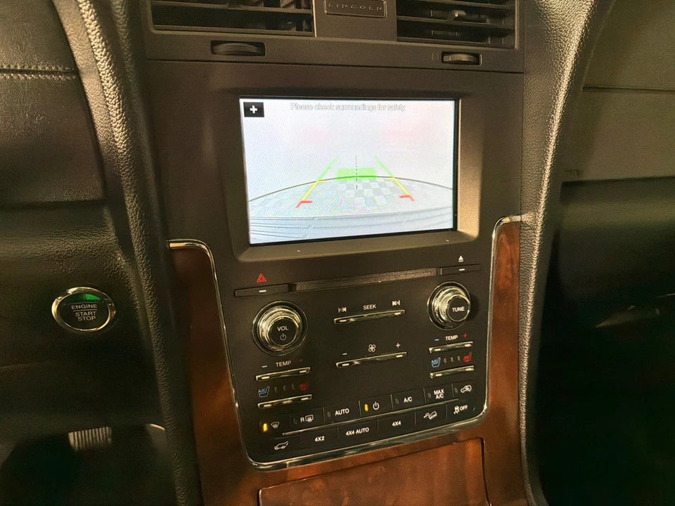 2017 Lincoln Navigator 3rd Gen - Image 16 of 21
