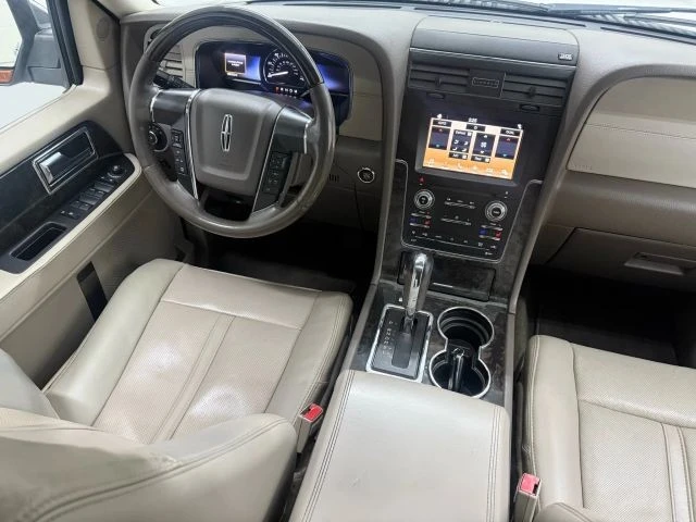2017 Lincoln Navigator 3rd Gen - Image 11 of 12
