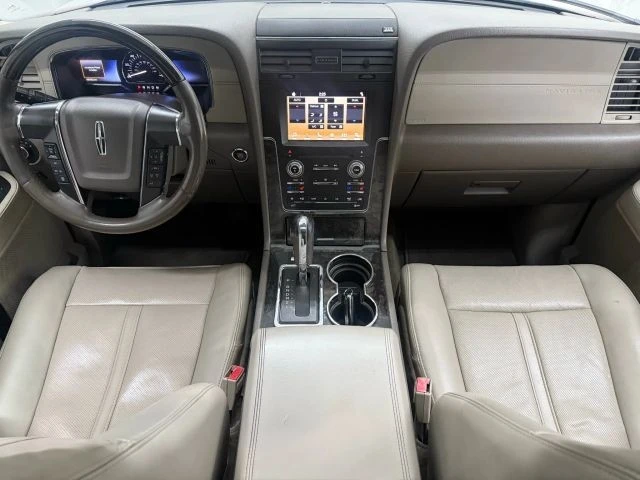 2017 Lincoln Navigator 3rd Gen - Image 2 of 12