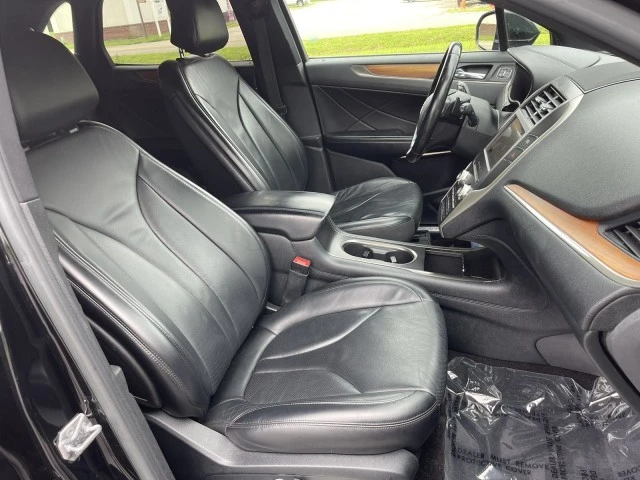 2017 Lincoln MKC - Image 19 of 21