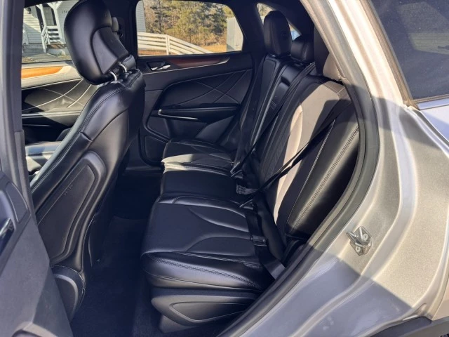2017 Lincoln MKC - Image 11 of 17