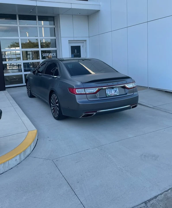 2017 Lincoln Continental 10th Gen - Image 6 of 6