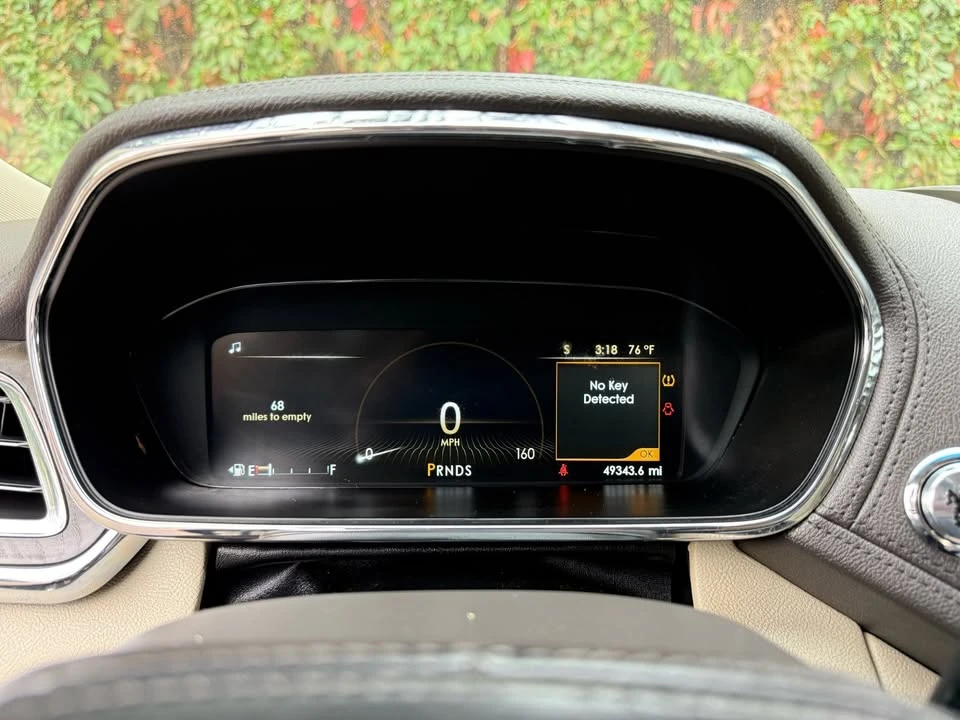 2017 Lincoln Continental 10th Gen - Image 17 of 19