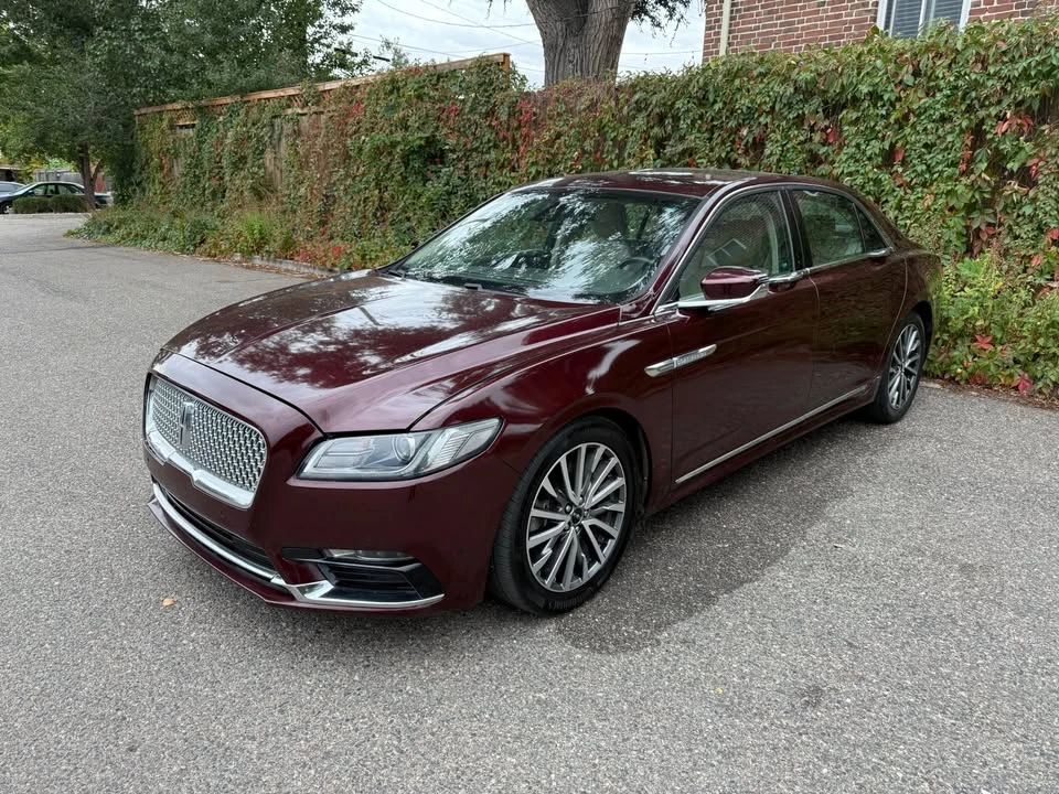 2017 Lincoln Continental 10th Gen - Image 3 of 19