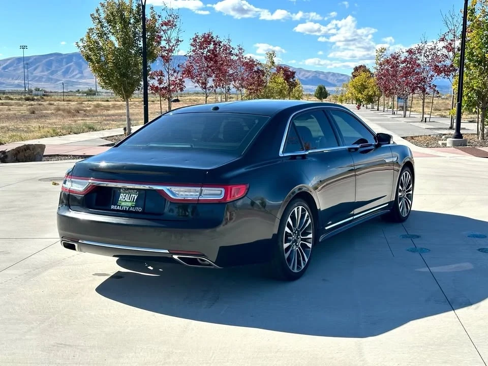 2017 Lincoln Continental 10th Gen - Image 7 of 20