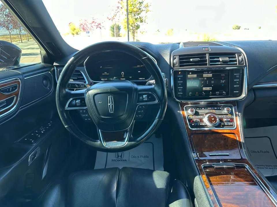 2017 Lincoln Continental 10th Gen - Image 19 of 20