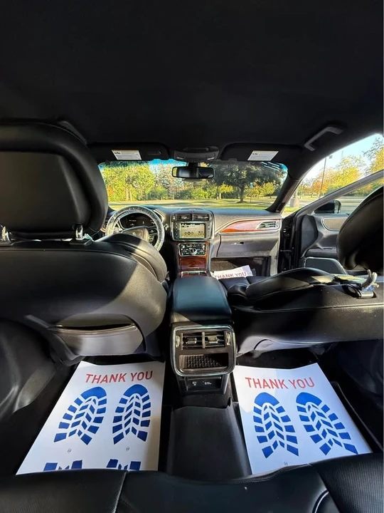 2017 Lincoln Continental 10th Gen - Image 13 of 16