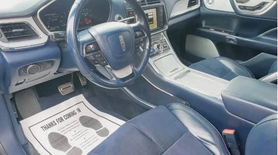 2017 Lincoln Continental 10th Gen - Image 6 of 6