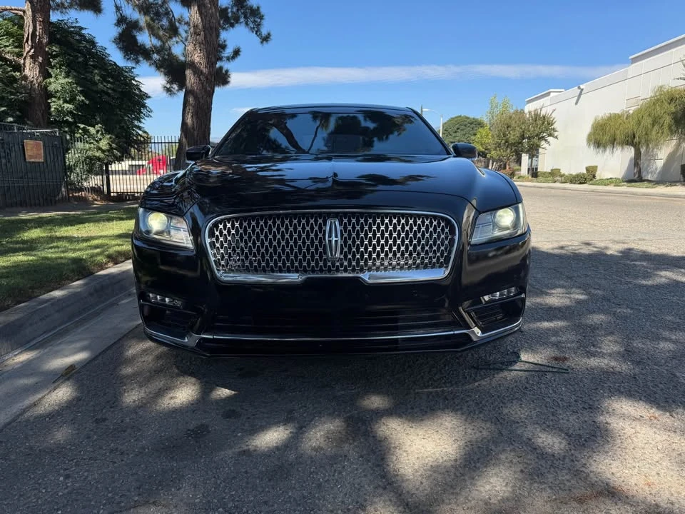 2017 Lincoln Continental 10th Gen - Image 11 of 19