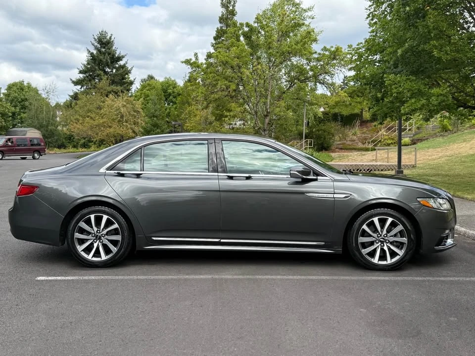 2017 Lincoln Continental 10th Gen - Image 6 of 17