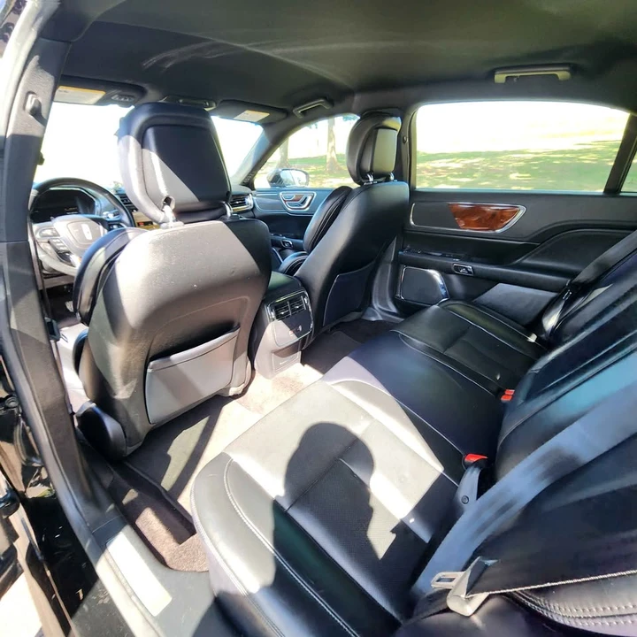2017 Lincoln Continental 10th Gen - Image 12 of 15