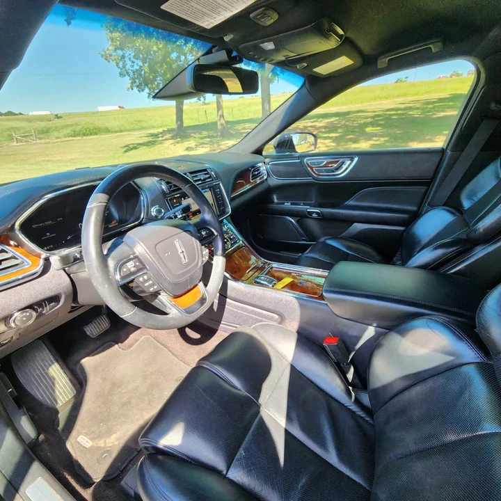 2017 Lincoln Continental 10th Gen - Image 15 of 15