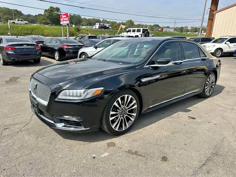 2017 Lincoln Continental Reserve Sedan