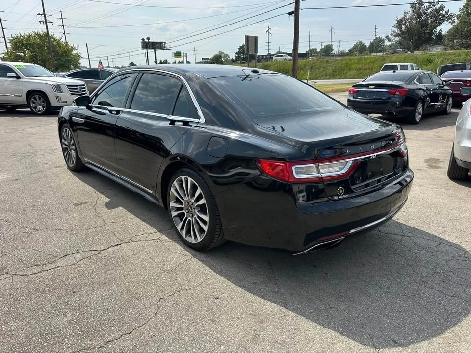 2017 Lincoln Continental 10th Gen - Image 7 of 13