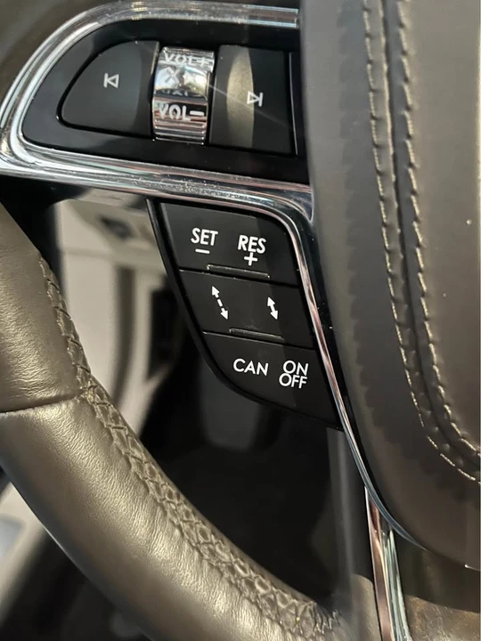 2017 Lincoln Continental 10th Gen - Image 12 of 19