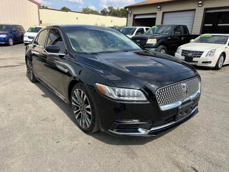 2017 Lincoln Continental 10th Gen - Image 2 of 8