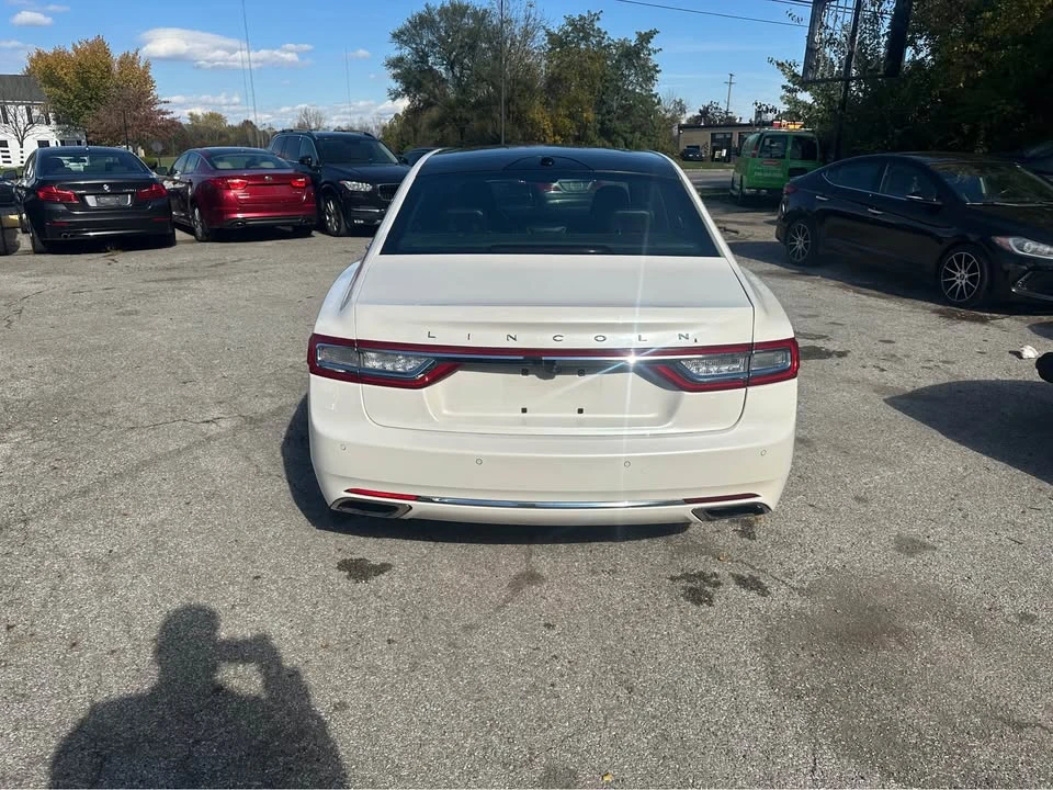 2017 Lincoln Continental 10th Gen - Image 7 of 13