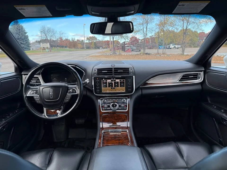 2017 Lincoln Continental 10th Gen - Image 10 of 14