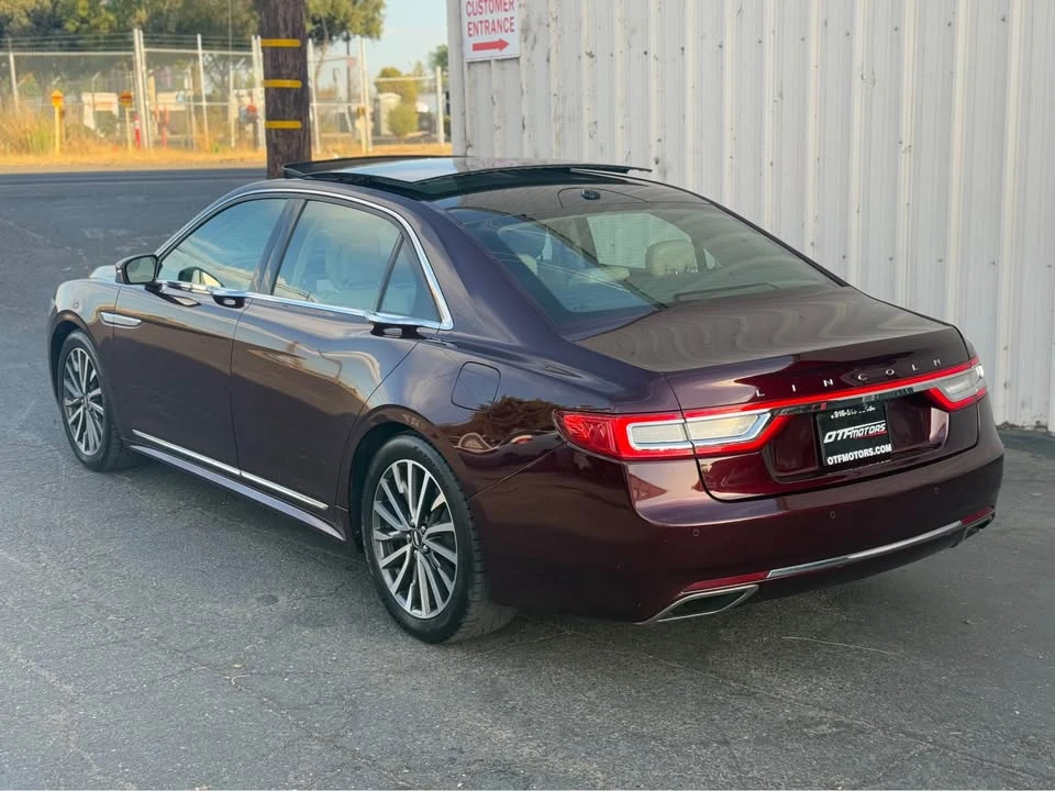 2017 Lincoln Continental 10th Gen - Image 8 of 18