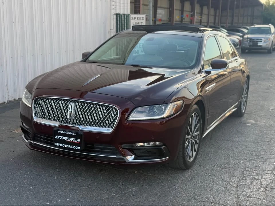 2017 Lincoln Continental 10th Gen - Image 2 of 18