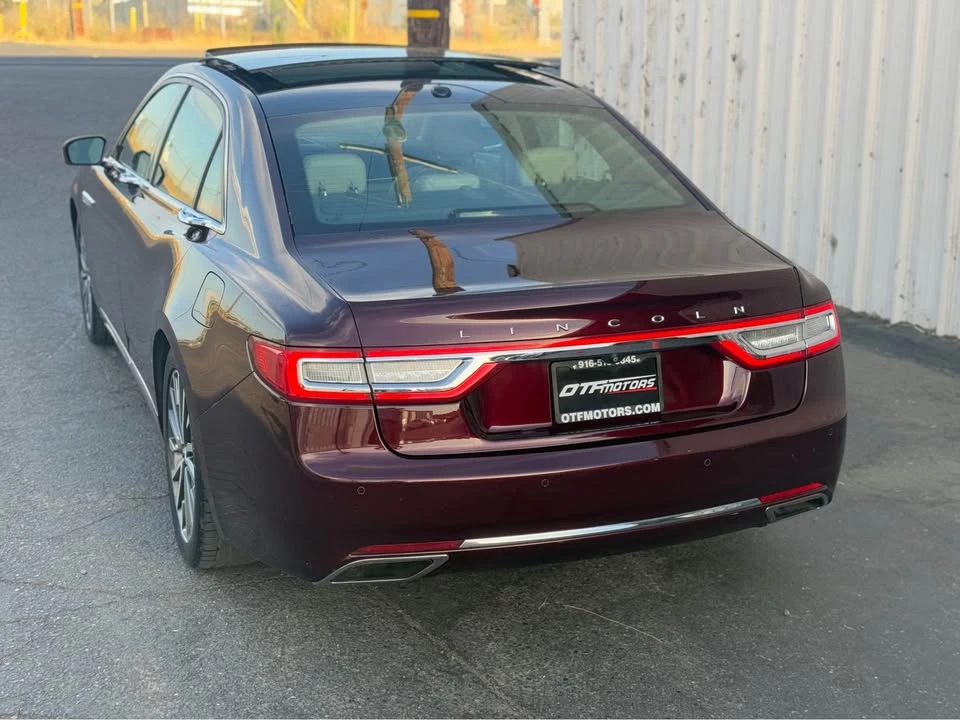 2017 Lincoln Continental 10th Gen - Image 7 of 18