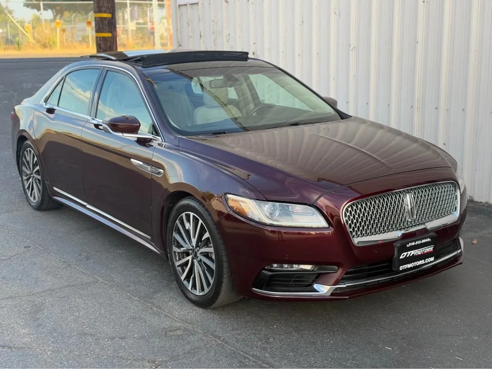 2017 Lincoln Continental 10th Gen - Image 4 of 18