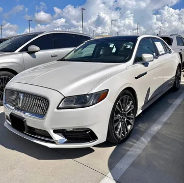 2017 Lincoln Continental Select