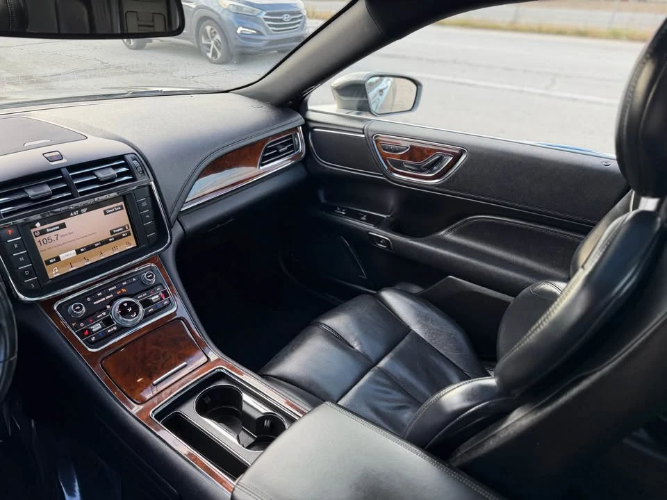 2017 Lincoln Continental 10th Gen - Image 14 of 18